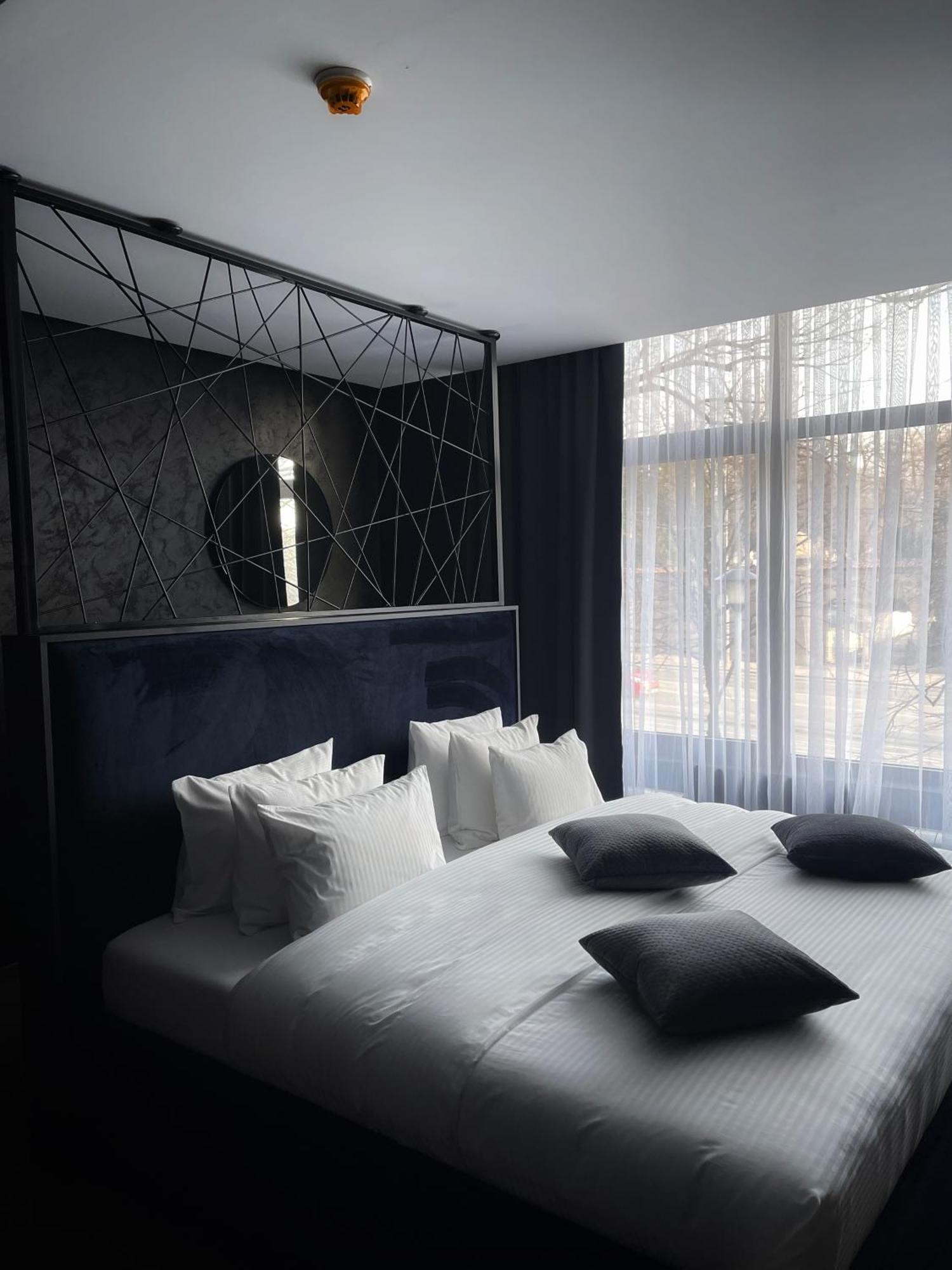 Olivia Rooms Белград Екстер'єр фото